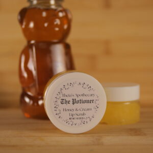 The Potioner Honey & Cream Lip Scrub